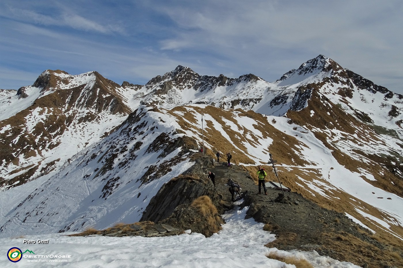 75 Al Passo di Tartano (2137 m) con vista su Cadelle e Valegino.JPG